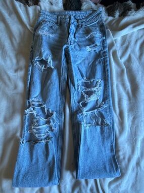 American Eagle Outfitters Light Blue Denim Jeans